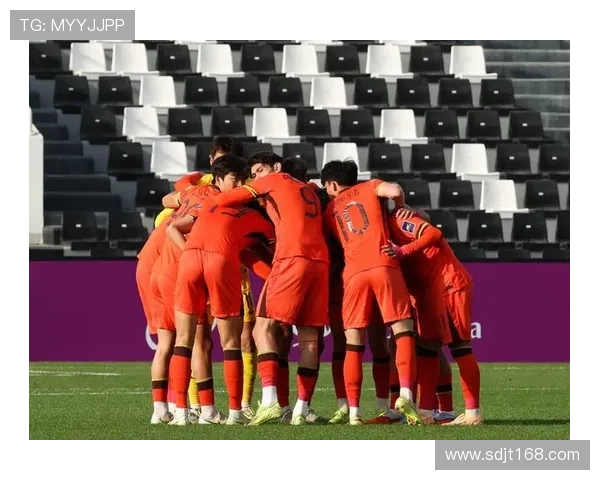 国足射正惨淡喀麦隆两红狼狈